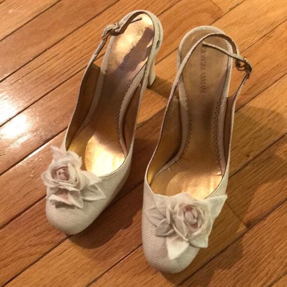 Giorgio Armani Heels size 39.5 - Picture 4 of 10